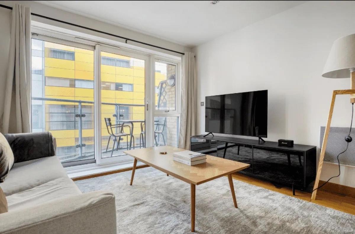 Londwell, The Wharfside Boutique, River Views & Balcony Appartamento